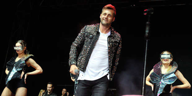 Лексингтон песмом частио Таш